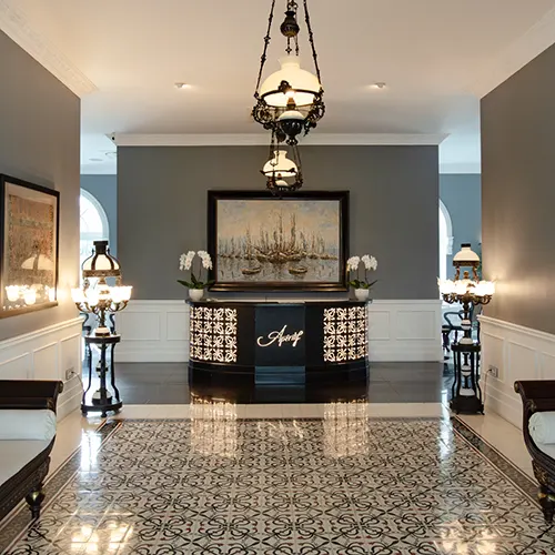 Apéritif Restaurant x Caprice Event