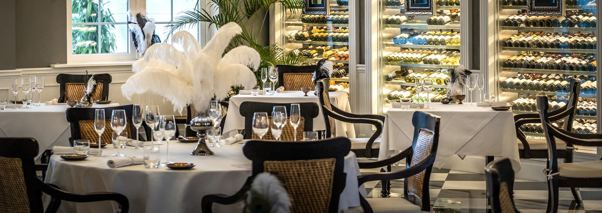 Apéritif fine dining restaurant interior