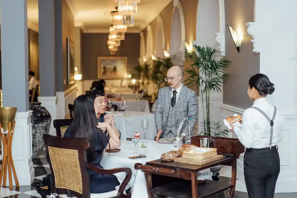 A michelin plate restaurant