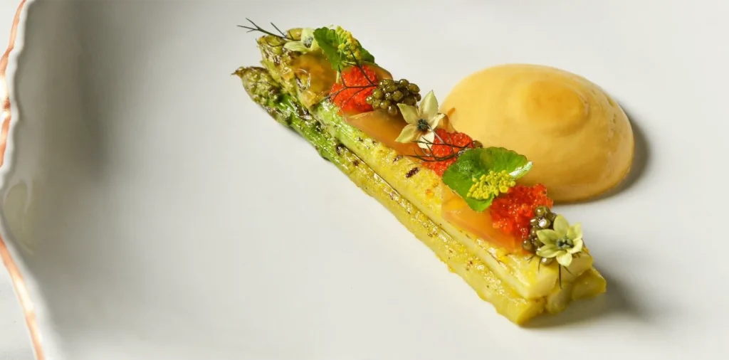 Apéritif Restaurant Guided-By The Moon Cycle Press Release
